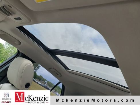 New 2026 Buick Encore GX Avenir FWD image 10