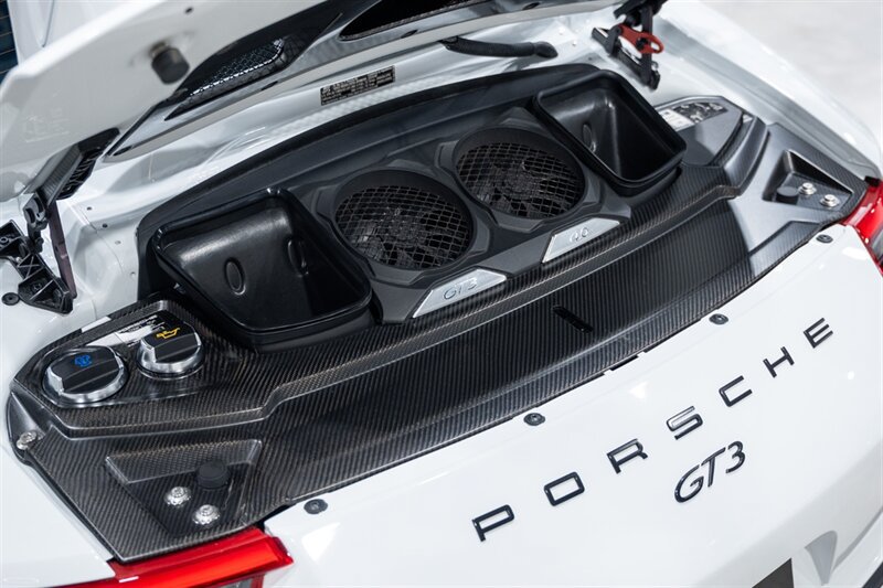 Used 2018 Porsche 911 GT3 RWD image 41