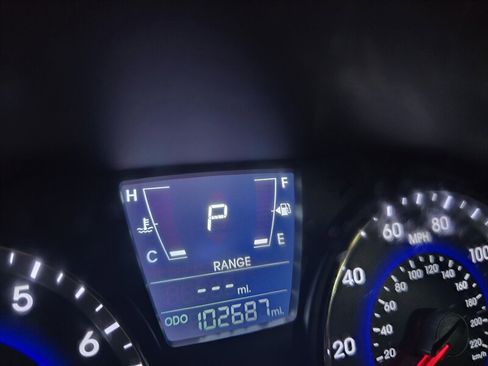 Used 2013 Hyundai Accent GS image 21