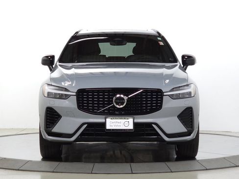 Used 2024 Volvo XC60 T8 Ultimate w/ Protection Package Premier AWD/4WD image 2