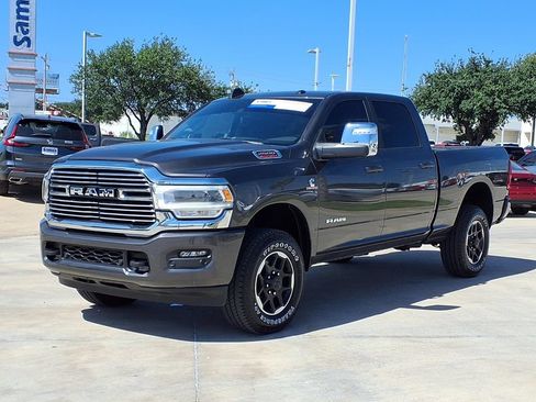 Used 2024 RAM 2500 Laramie w/ Safety Group AWD/4WD image 3