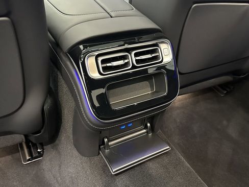 Certified 2025 Mercedes-Benz S 580e S 580e image 26