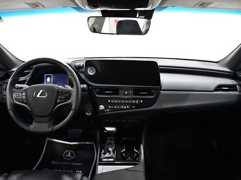 Used 2023 Lexus ES 300h w/ Accessory Package (Z1) FWD image 8