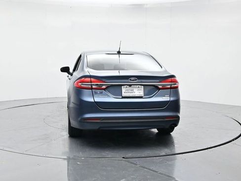 Used 2018 Ford Fusion SE image 8