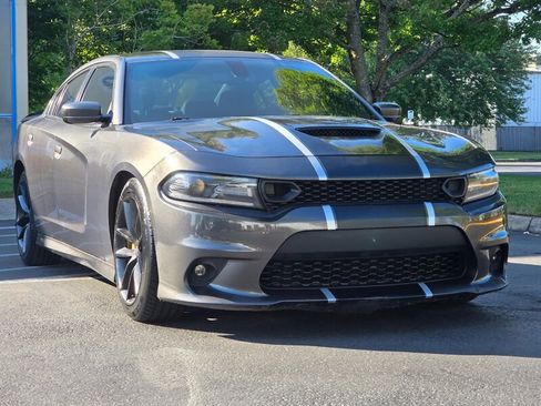 Used 2019 Dodge Charger R/T w/ Stars & Stripes Edition RWD image 2