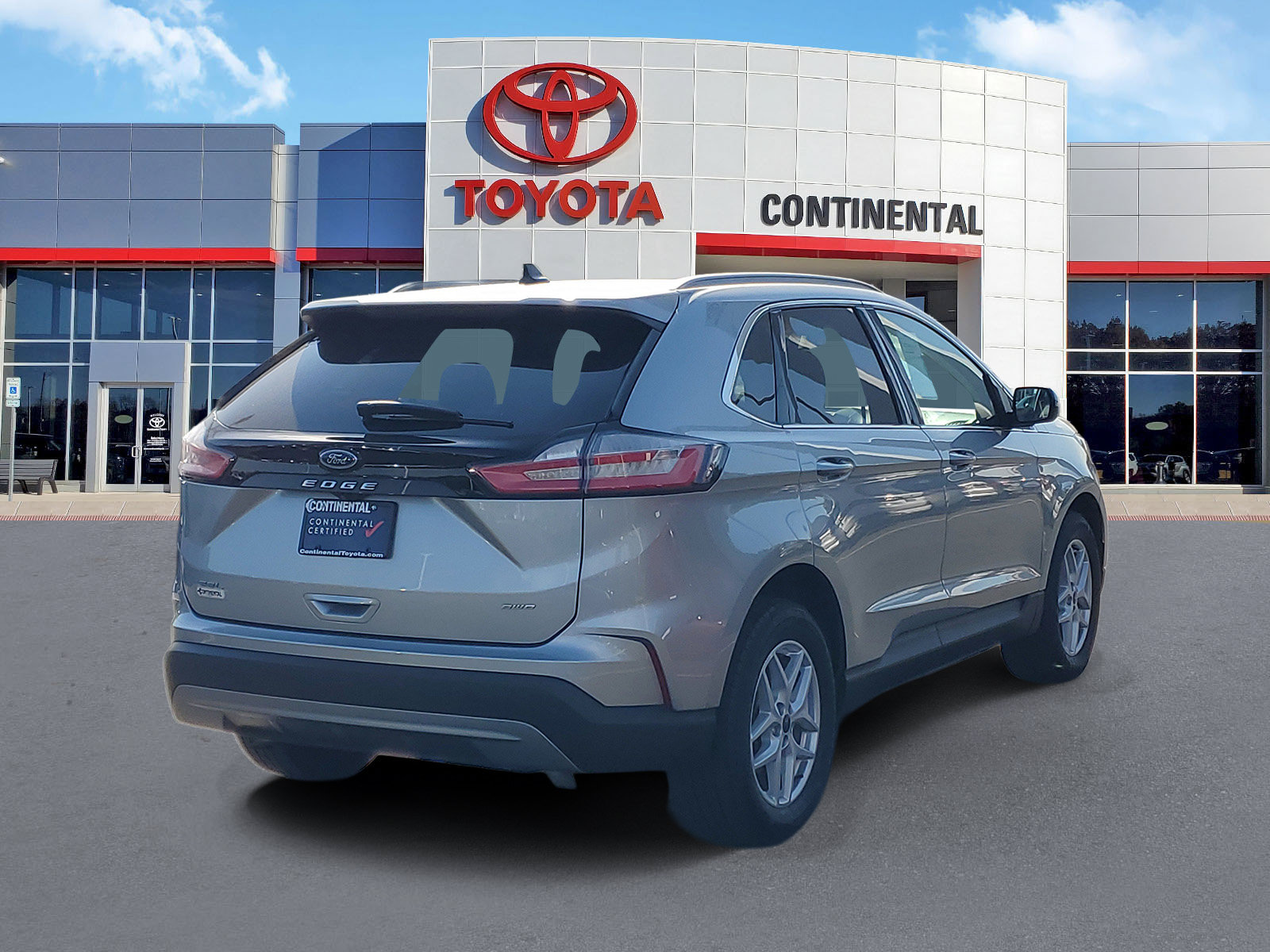 Used 2022 Ford Edge SEL w/ Convenience Package AWD/4WD image 5
