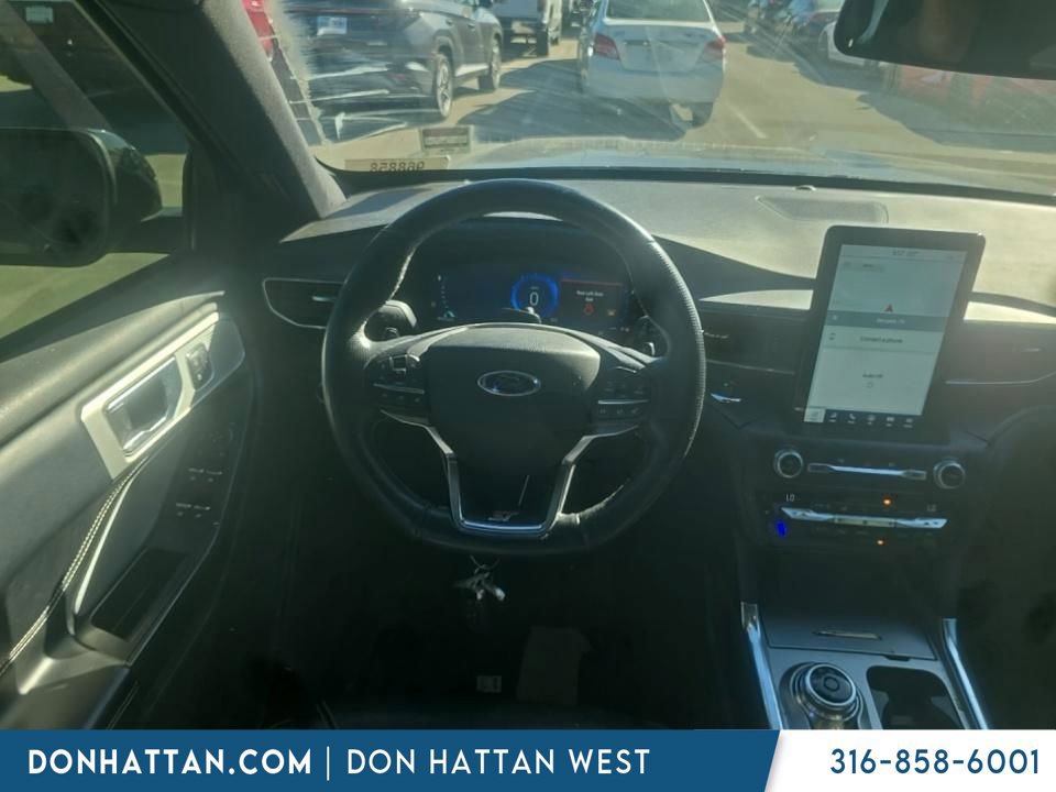Used 2020 Ford Explorer ST w/ Premium Technology Package AWD/4WD image 3