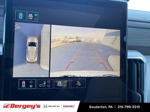 Certified 2025 GMC Acadia Denali w/ Super Cruise Package AWD/4WD image 18