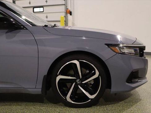 Used 2022 Honda Accord Sport image 12