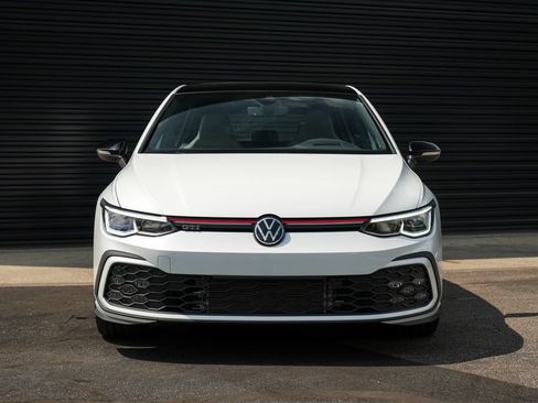 Used 2024 Volkswagen GTI Autobahn FWD image 6