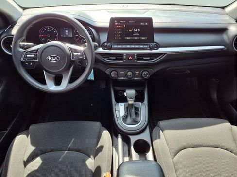 Used 2021 Kia Forte LXS FWD image 13