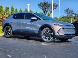 New 2026 Chevrolet Equinox EV LT video 2