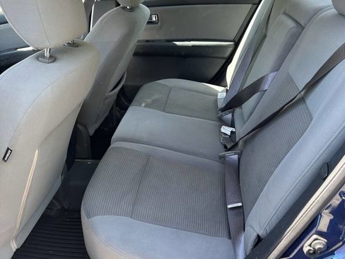 Used 2012 Nissan Sentra 2.0 S FWD image 4
