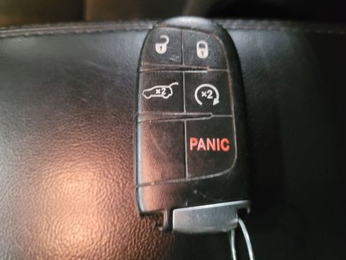 Used 2015 Jeep Grand Cherokee Laredo w/ Quick Order Package 23E image 32