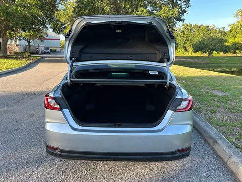 Certified 2025 Toyota Camry LE image 10