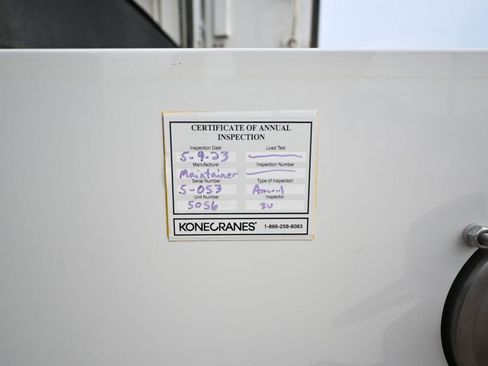 Used 2016 Ford F550 2WD Regular Cab Super Duty image 61