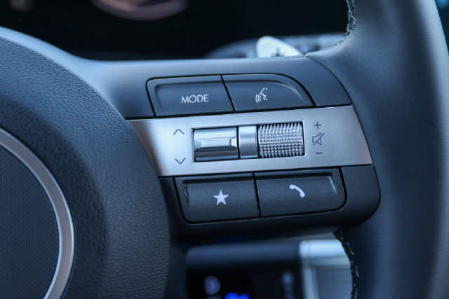 New 2027 Hyundai Kona SEL Premium FWD image 24