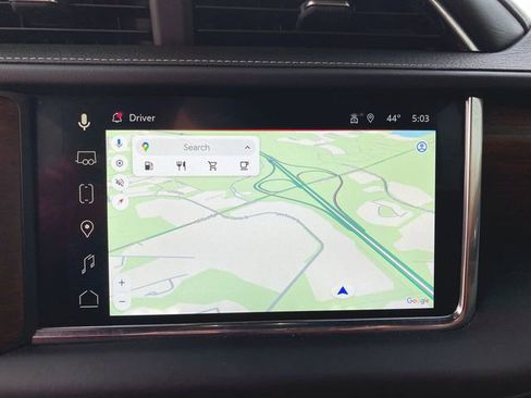 Used 2023 GMC Yukon XL Denali Ultimate image 14