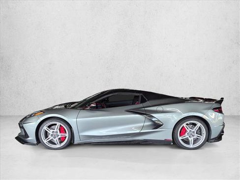 Used 2023 Chevrolet Corvette Stingray Preferred Conv w/ Z51 Performance Package RWD image 8