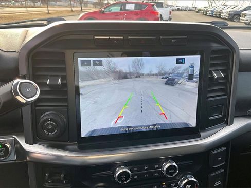 Used 2021 Ford F150 Lariat w/ Max Trailer Tow Package image 21