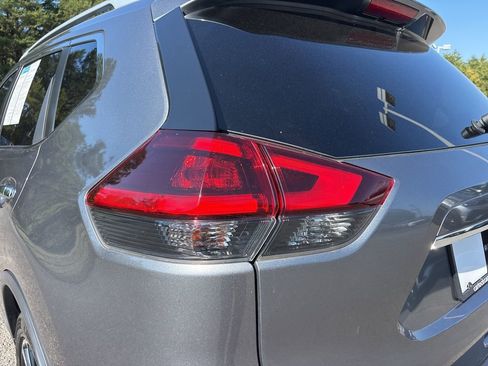 Used 2020 Nissan Rogue SL image 13