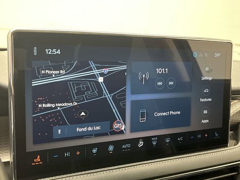 Used 2024 Lincoln Corsair Reserve w/ Equipment Group 201A image 20