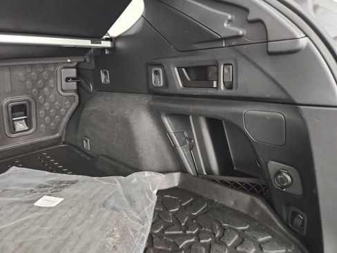 Used 2025 Subaru Outback Wilderness image 40