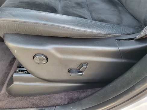 Used 2018 Dodge Durango GT w/ Technology Group image 17