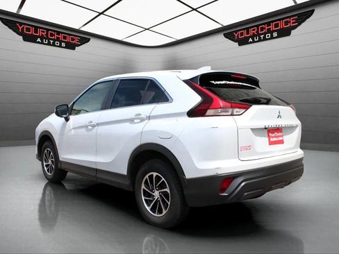 Used 2022 Mitsubishi Eclipse Cross ES image 3