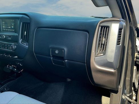 Used 2018 Chevrolet Silverado 1500 Custom w/ Custom Value Package image 18