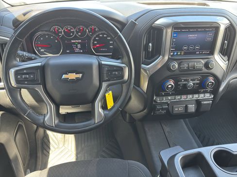Used 2023 Chevrolet Silverado 2500 LT AWD/4WD image 13