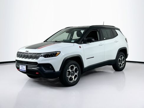 Used 2022 Jeep Compass Trailhawk w/ Trailhawk Elite Group AWD/4WD image 1