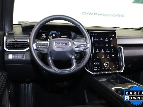 Used 2026 GMC Acadia Elevation w/ Elevation Premium Package AWD/4WD image 17