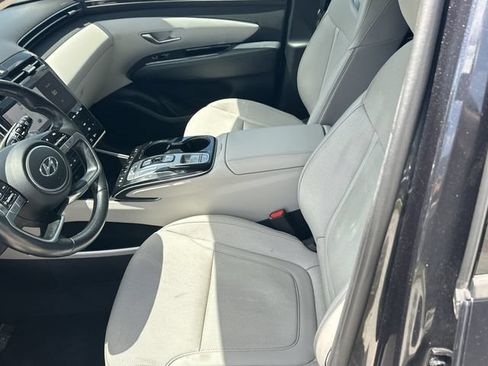 Used 2022 Hyundai Tucson Limited AWD/4WD image 16