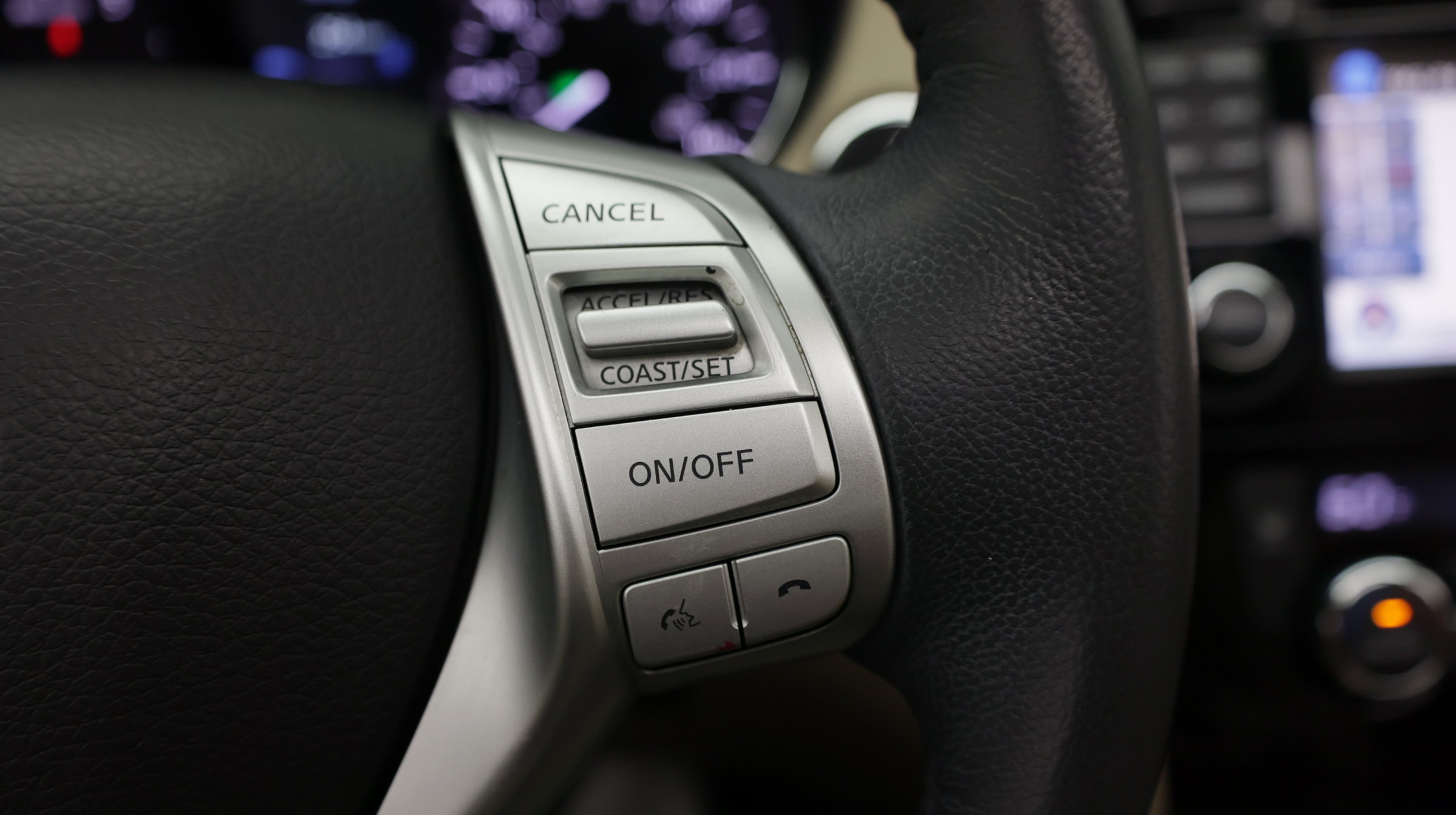 Used 2016 Nissan Rogue SL w/ SL Premium Package FWD image 24