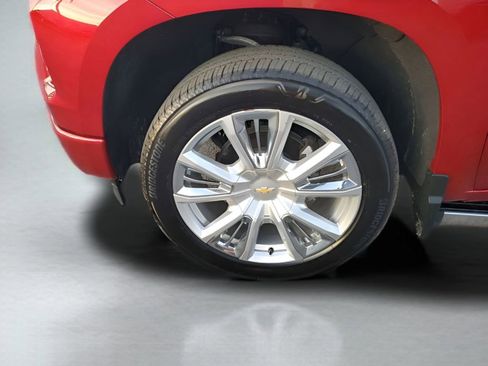 Used 2022 Chevrolet Silverado 1500 High Country w/ High Country Premium Package image 19