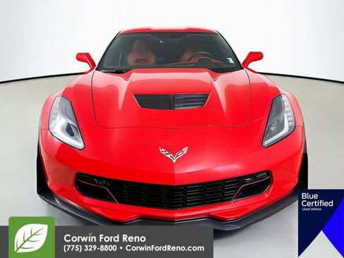 Used 2017 Chevrolet Corvette Z06 RWD image 2
