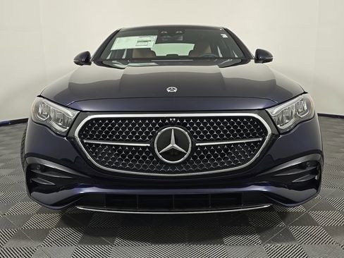 New 2026 Mercedes-Benz E 350 4MATIC Sedan image 10
