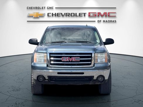 Used 2012 GMC Sierra 1500 SLE w/ Power Tech Package AWD/4WD image 8