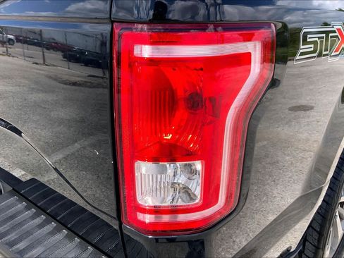 Used 2017 Ford F150 XL w/ Equipment Group 101A Mid RWD image 30