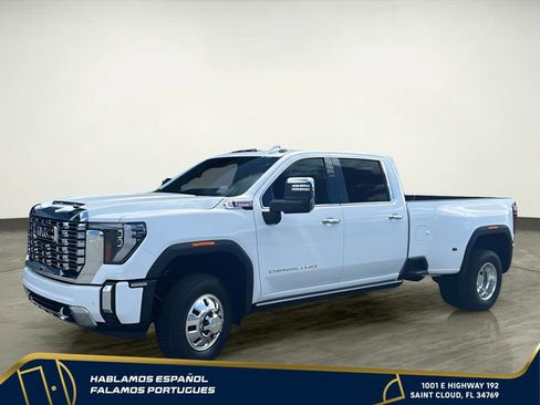 New 2026 GMC Sierra 3500 Denali w/ Denali Reserve Package AWD/4WD image 5
