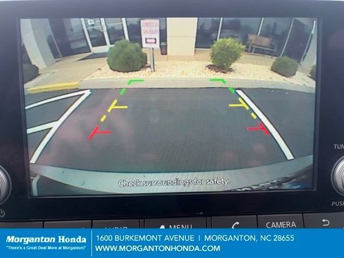 Used 2024 Nissan Sentra SV FWD image 21