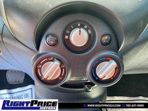 Used 2013 Nissan Versa SV image 16