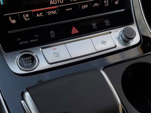 New 2026 Audi Q7 3.0T Premium Plus image 16