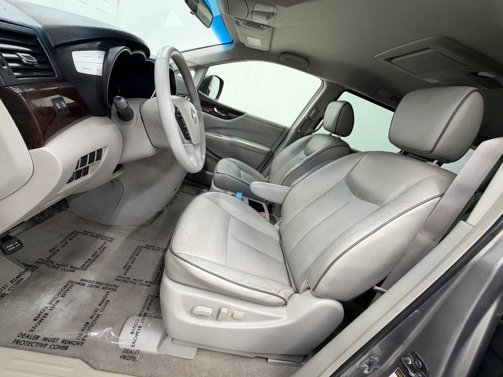 Used 2014 Nissan Quest SV w/ Leather Package FWD image 17