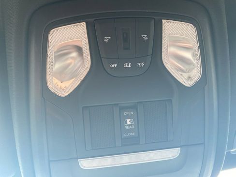 Used 2020 RAM 1500 Big Horn AWD/4WD image 31