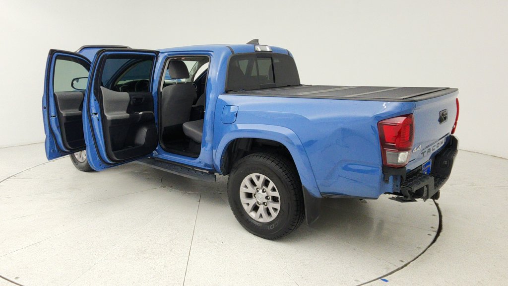 Used 2019 Toyota Tacoma SR5 AWD/4WD image 11