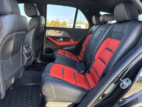 Used 2023 Mercedes-Benz GLE 63 AMG S image 30