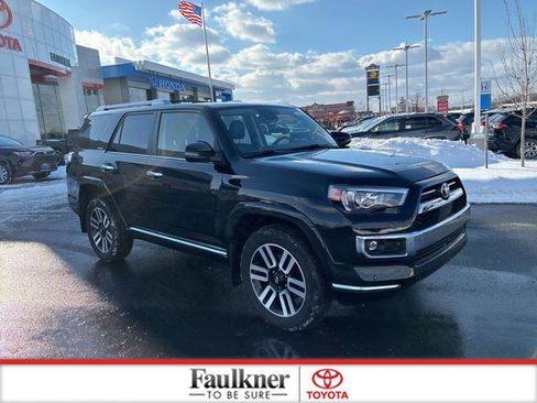 Used 2024 Toyota 4Runner Limited image 2