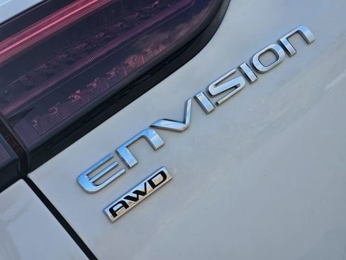 Used 2024 Buick Envision Preferred image 11